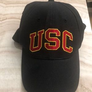 New womens usc hat